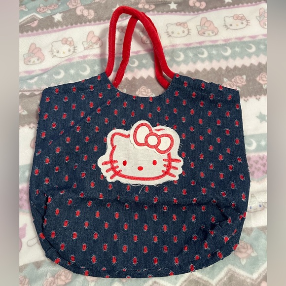 Sanrio Hello Kitty Navy and Red Tote Set - Picture 9 of 10